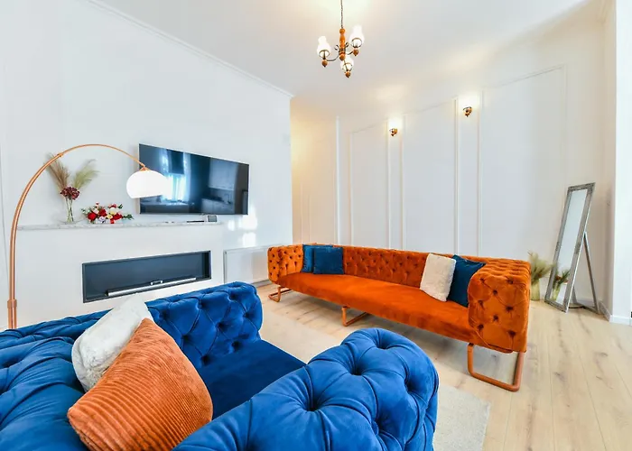 Center 2 Bedroom Escape *